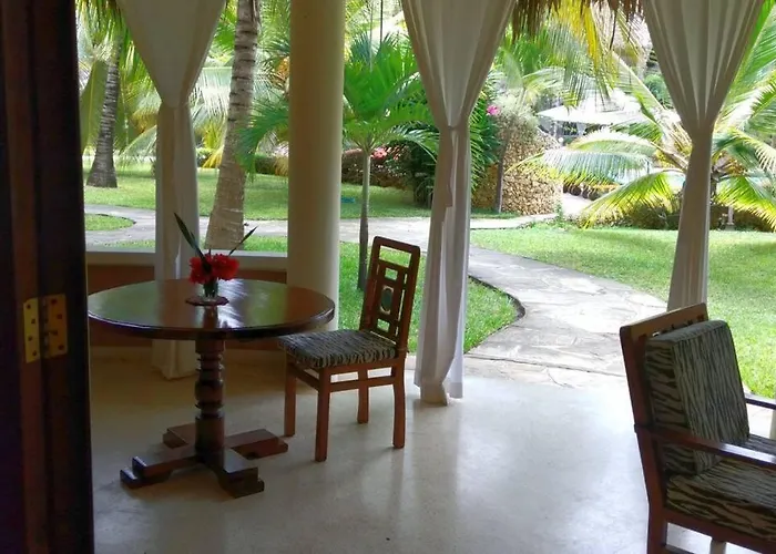 Tembo Beach Cottage