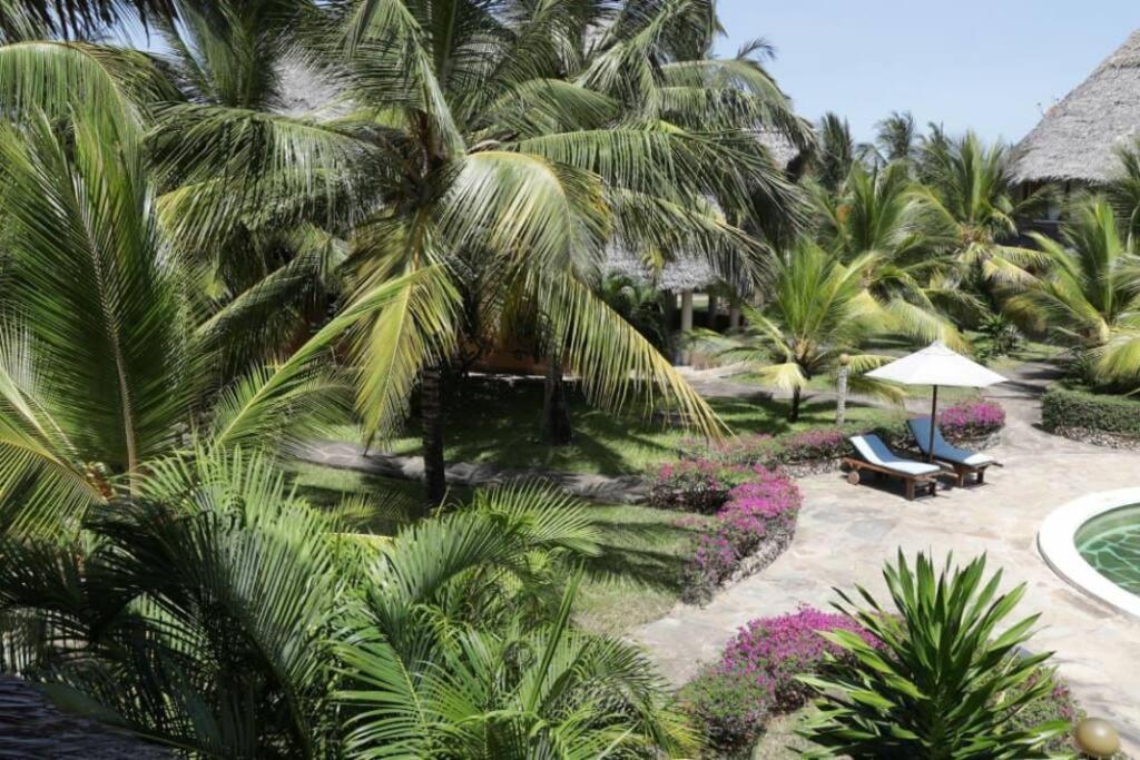 Tembo * Malindi